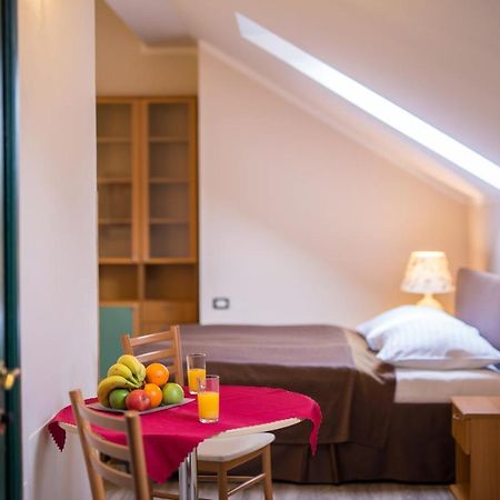 Duskova Apartments Praha Eksteriør bilde
