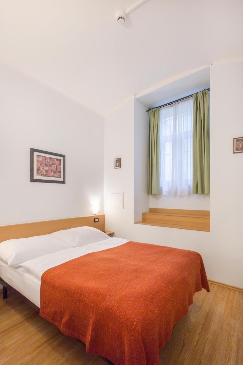 Duskova Apartments Praha Eksteriør bilde
