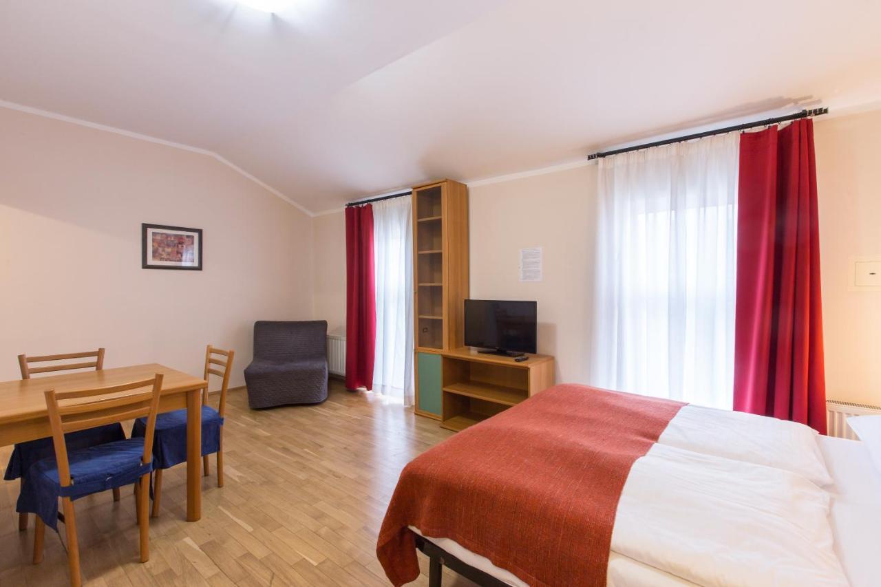 Duskova Apartments Praha Eksteriør bilde